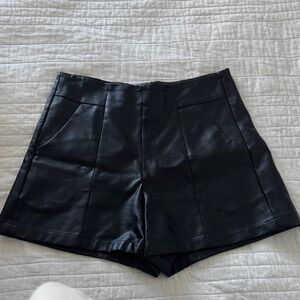 Elegant Black High Waist Women's Shorts